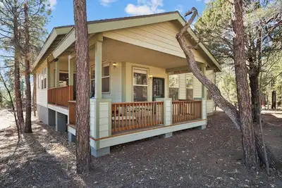 Image de Lakeside Cabin 3-bedroom house Lake of the Woods with WiFi, Ac, pet friendly