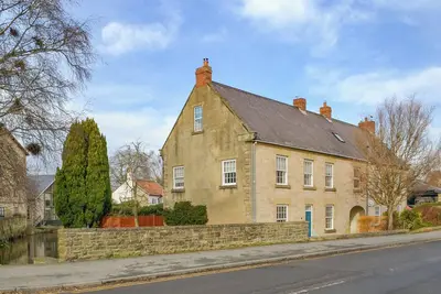 Image de 3 bedroom accommodation in Pickering