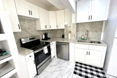 Image de Waterfront 2bd/1ba Apartment w/ Kayaks