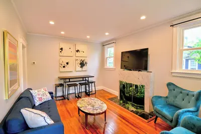 Image de Charming 2-bedroom house in fantastic Takoma Park with WiFi, Ac