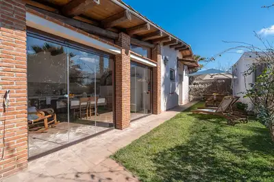 Image de Maison de vacances 'Cocciu D'amuri Luxury' avec jardin privé, Wi-Fi et climatisation