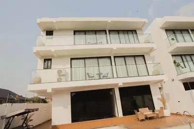 Image de Spacious 4-bedroom villa with Private pool
