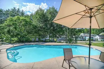 Image de Pool | Bbq | Outdoor Seating