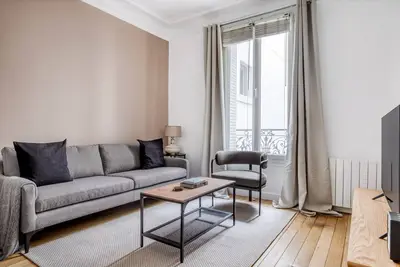 Image de Blueground | Batignolles, office & intercom