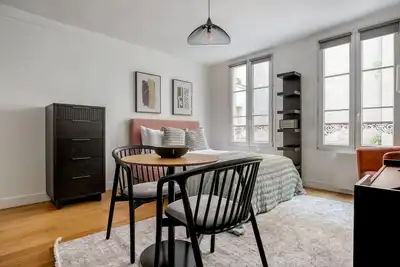 Image de Blueground | Les Halles, renovated & furnished