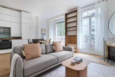 Image de Blueground | Lamarck - Caulaincourt, furnished