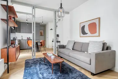 Image de Blueground | Batignolles, foodie area, nr park