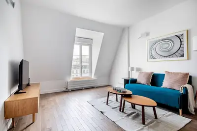 Image de Blueground | Passy, furnished + kitchen