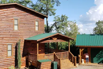 Image de Wanderlust! Cozy 2-bedroom cabin with Mountain Views in lovely Murphy with WiFi