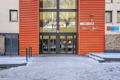 Image de The studio apartment \"Monte Gorbea 7 I\" is located in the Sierra Nevada and offers direct access to the