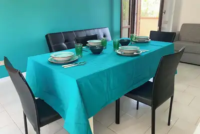 Image de Emerald Apartment. A few steps from the sea