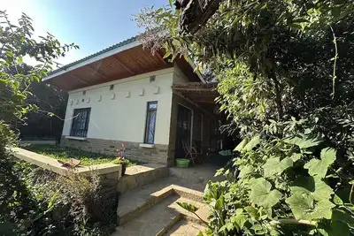 Image de Sparrow Nest Cottage: Peaceful garden oasis hidden under the slopes of Mt Kenya.