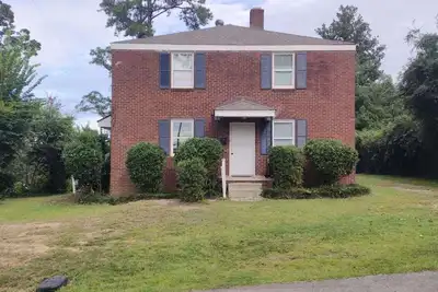 Image de 2 Bedroom Historic Apartment Near Downtown Columbia, Walkable, Parkside Living