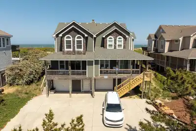 Image de Direct Oceanfront Access*Hot Tub*Neighborhood Pool