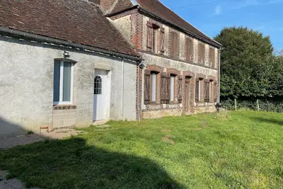 Image de Gîte de 9 personnes – Entre histoire, nature et gastronomie. Animaux bienvenus.