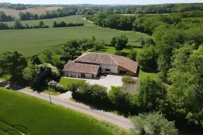 Image de Belle maison de famille au calme, prestations de qualité et décoration soignée
