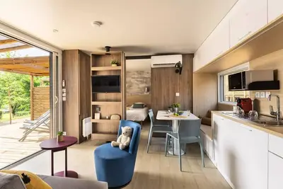 Image de Mobil-home Premium 3 Pièces 5 Personnes Climatisé + Tv 2sdb
