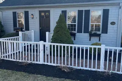 Image de New Listing -Great South Yarmouth Location! \nHistoric house with Amazing Updates!