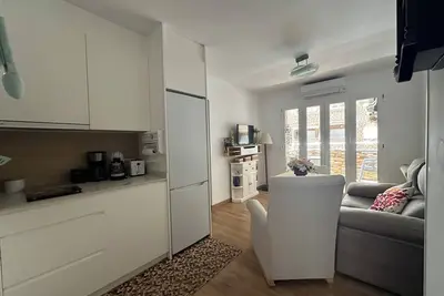 Image de 3 bedroom apartment in Marina DĂłr: Ideal for families and friends