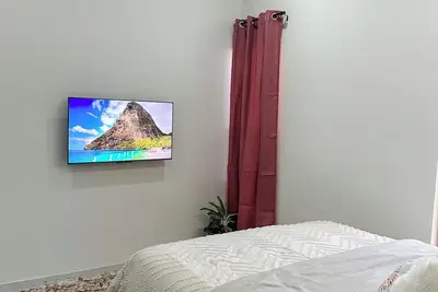 Image de Stylish 1 Bedroom Condo this centrally-located in the Beausejour Gardens area!