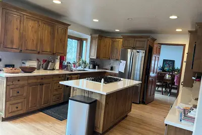 Image de 4-bedroom family home in charming Sun Valley close to Baldy and trails!