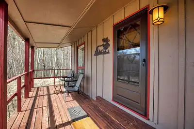 Image de Cozy Cabin -backs to forest, close to fishing