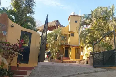 Image de Casa Paraiso Ii with Ac, Wi-Fi, Pool, water filtration, full concierge service.