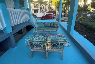 Image de Cozy 1-bedroom apartment with Ac, WiFi Douglas\/Heywoods near beach and nightlife