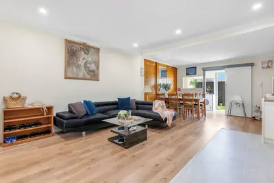 Image de Home on Hanson road Woodville Gardens