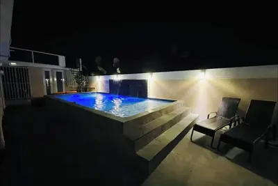 Image de \nSan Juan  Moderm Residence with Amazing Pool all the comforts.