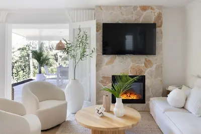 Image de Montville's Premier Wedding Accommodation