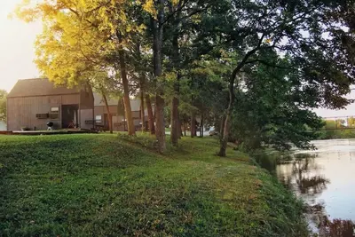 Image de Peace on the River:  King Bed, Dogs Ok (Cabin 3)