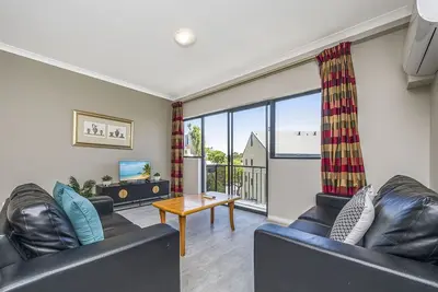 Image de Central Perth 2-Bed Apartment with Pool & Gym
