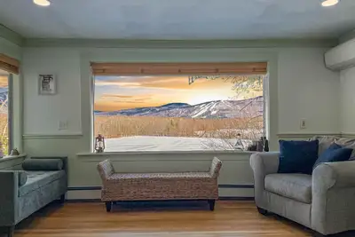 Image de Ridge View Chalet | Incredible Views & Location