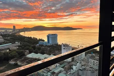 Image de Stunning Ocean View Apartment in Flc Sea Tower