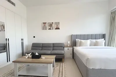 Image de Spacious Studio - Al Furjan - 10mn to Marina - Jbr