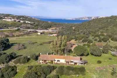Image de Bel appartement pour 5 personnes avec Wifi, Tv, patio et vue panoramique