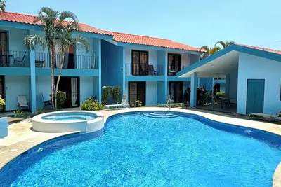 Image de Pineapple Condo at Villa Riviera