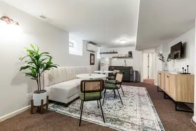 Image de Garden Retreat: Nu\/Central St