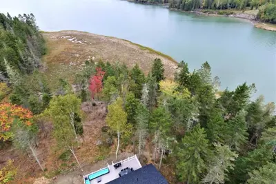 Image de Waterfront Family & Pet Friendly Home w\/ Hot Tub & Game Room! [Sandpiper Shores]