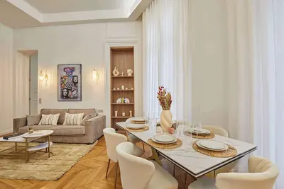 Image de Sublime et luxueux appartement Ac Matignon/St Honoré