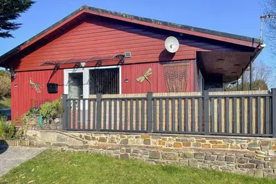 Image de Escape to Valley View Lodge, a tranquil retreat in the heart of the North Devon countryside.