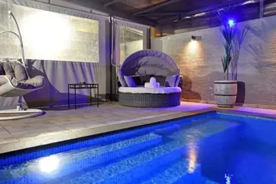 Image de Luxury Retreat W\/ Pool, Jacuzzi & Entertainment
