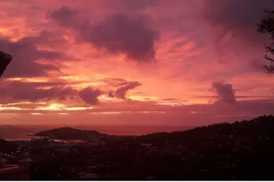 Image de Hilltop View Guesthouse - 2 br Apt\nStunning City View