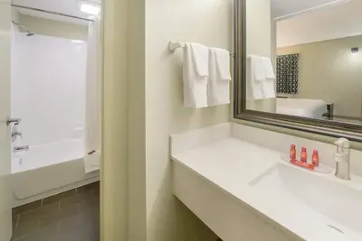 Image de Cozy 1 - room hotel in charming Columbus and Ft. Moore with Ac, WiFi
