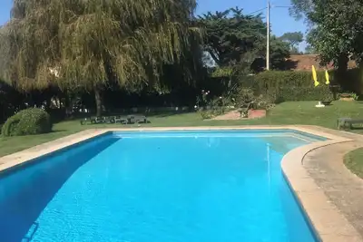 Image de Garden residence in large private property. . well situated for seeing the sights