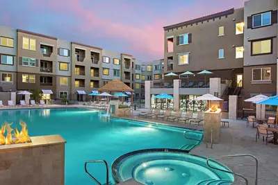 Image de Pure Suites Lux 2 Bed Desert Ridge 2 Pools Gym