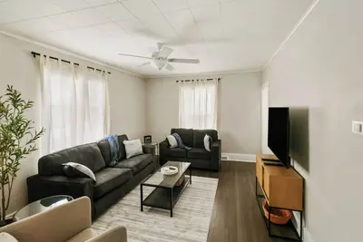 Image de Modern & Stylish 3 Bedroom House