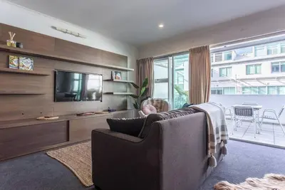 Image de Warm & inviting spacious 1br Apartment