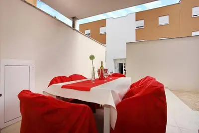 Image de Appartement de deux chambres avec la terrasse Nin, Zadar (A-23930-b)